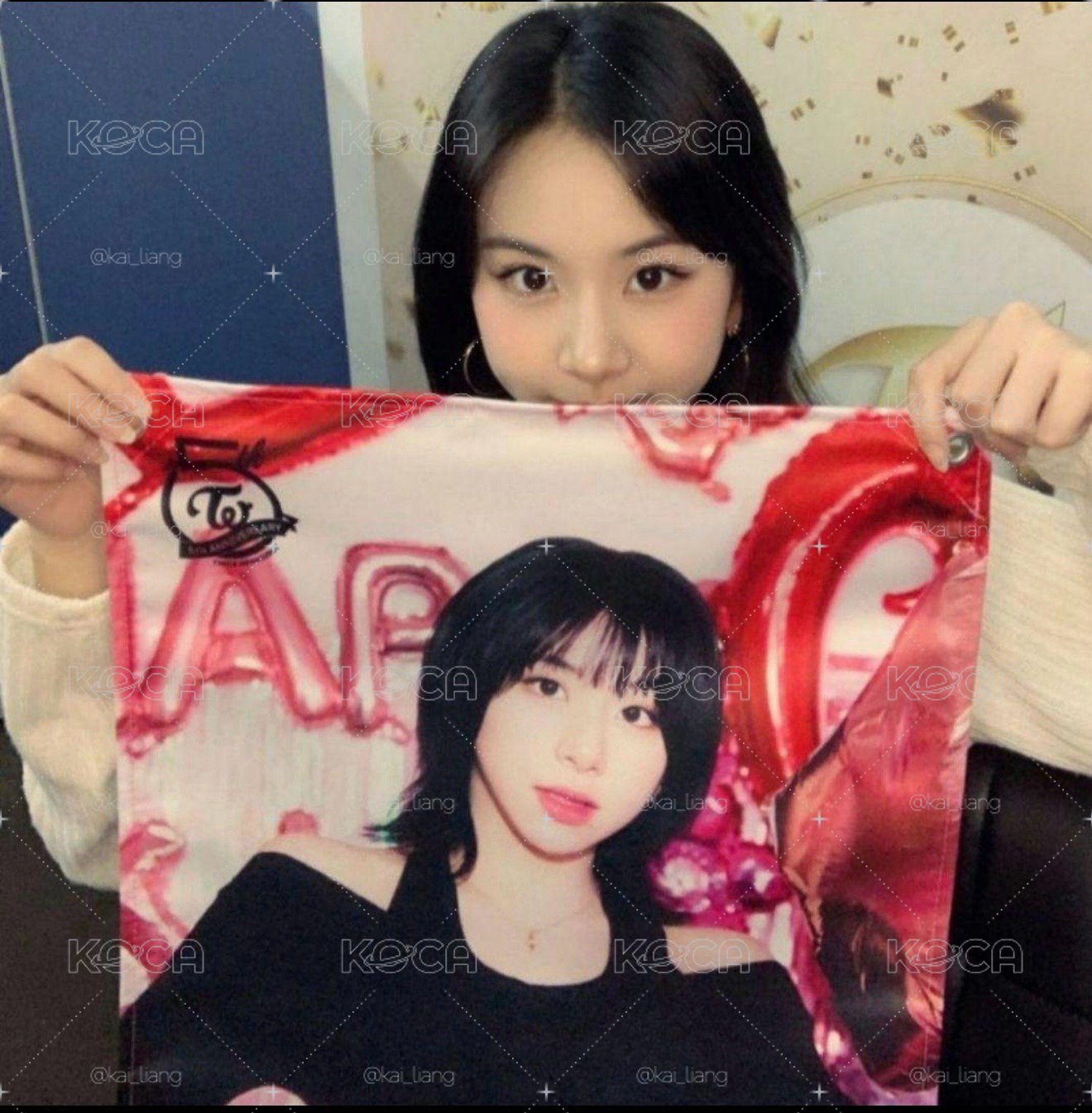Twice  JP出道五週年 掛布海報 