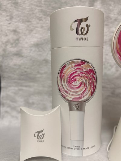 【絕版收藏】官方正版 TWICE 初代手燈 Candybong（含夜燈底座/極新保存）ONCE 圓夢必標🤍