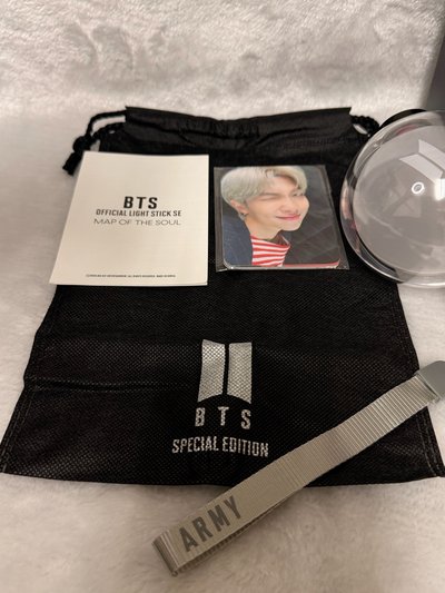 【官方正品】BTS 阿米棒 SE 特別版手燈（盒裝完整/功能正常/含完整7人小卡）💜