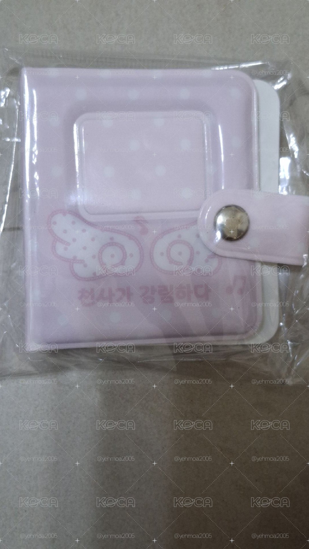 粉色翅膀證件照卡冊一本