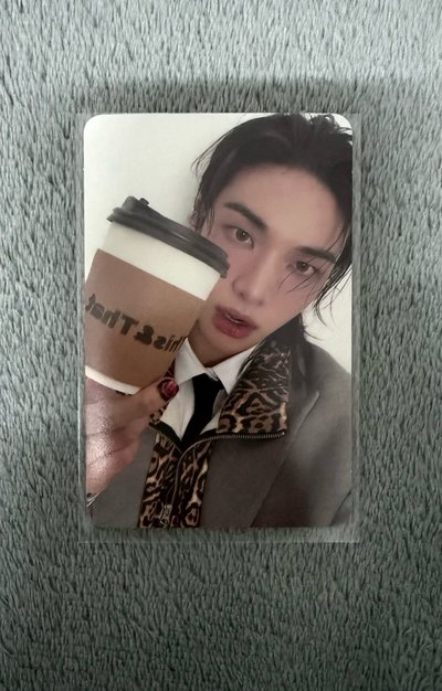 STRAY KIDS ‘THIS AND THAT’小卡