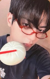 𝑇𝐻𝐸 2𝑁𝐷 𝑀𝐼𝑁𝐼 𝐴𝐿𝐵𝑈𝑀 : 𝐶𝐻𝐸𝑅𝑅𝑌 𝑃𝐼𝐸 mu 視訊通話活動 簽售卡 眼鏡餃子ver.