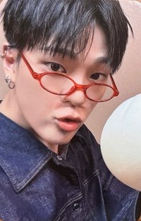 𝑇𝐻𝐸 2𝑁𝐷 𝑀𝐼𝑁𝐼 𝐴𝐿𝐵𝑈𝑀 : 𝐶𝐻𝐸𝑅𝑅𝑌 𝑃𝐼𝐸 mu 視訊通話活動 簽售卡 眼鏡餃子ver.