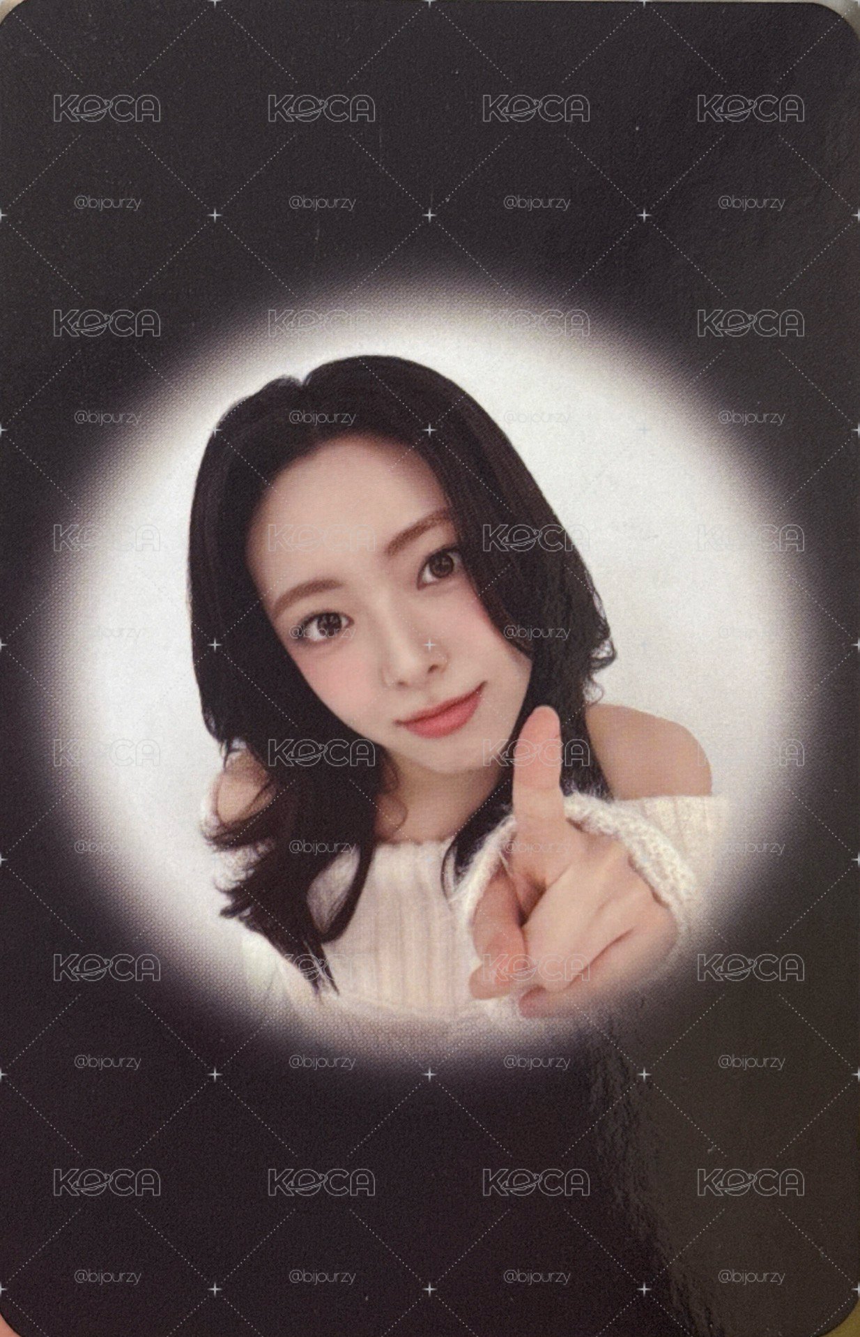 ITZY 叮咚娜