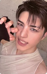 MOM CRAVE YOU Ver. 專輯卡 B