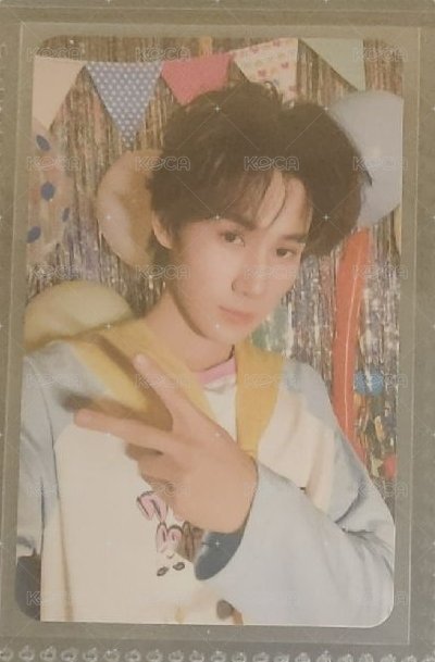 張真源五週年生日固卡