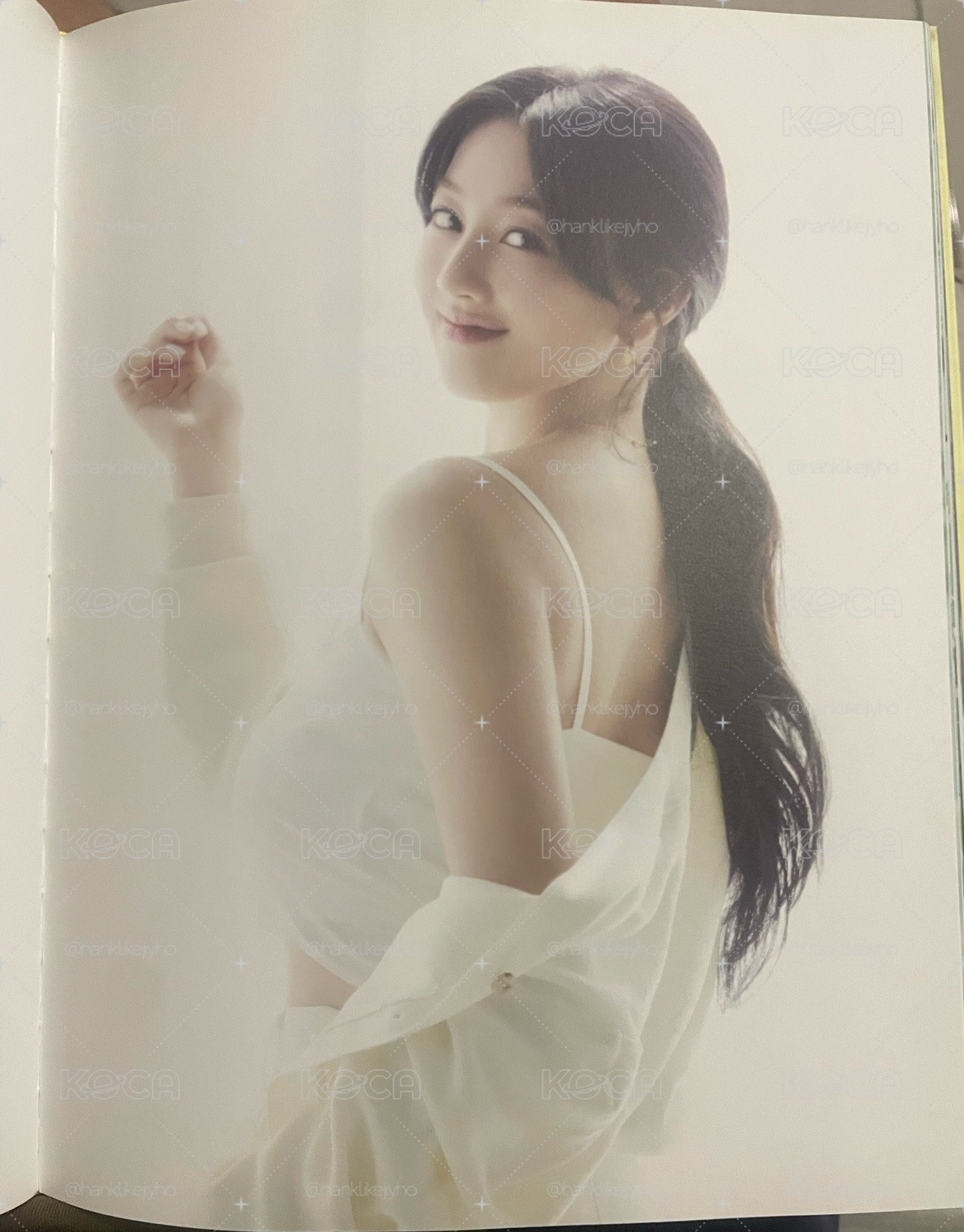 Yes, I’m Jihyo(黃版)