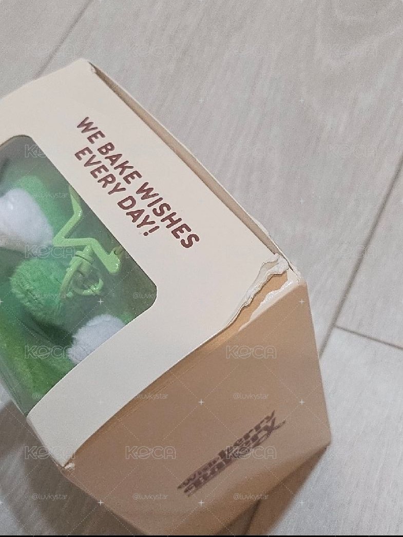 草莓奶茶貓 （現貨的話盒子有廠損不介意可私訊