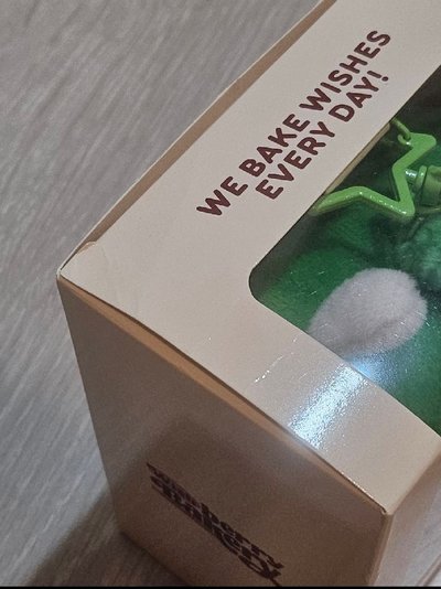 草莓奶茶貓 （現貨的話盒子有廠損不介意可私訊