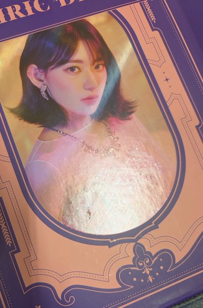 俞真 IZ*ONE 時期 Oneiric Diary 專輯 DIARY ver. 