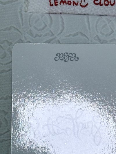 Better Things 隨機卡 B冬 提供了所有對光角度 