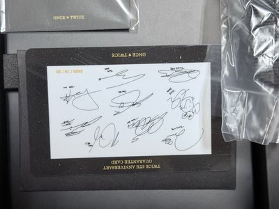 （現貨整圖出 一日左右寄出）twice 絕版 五週年 手錶燈