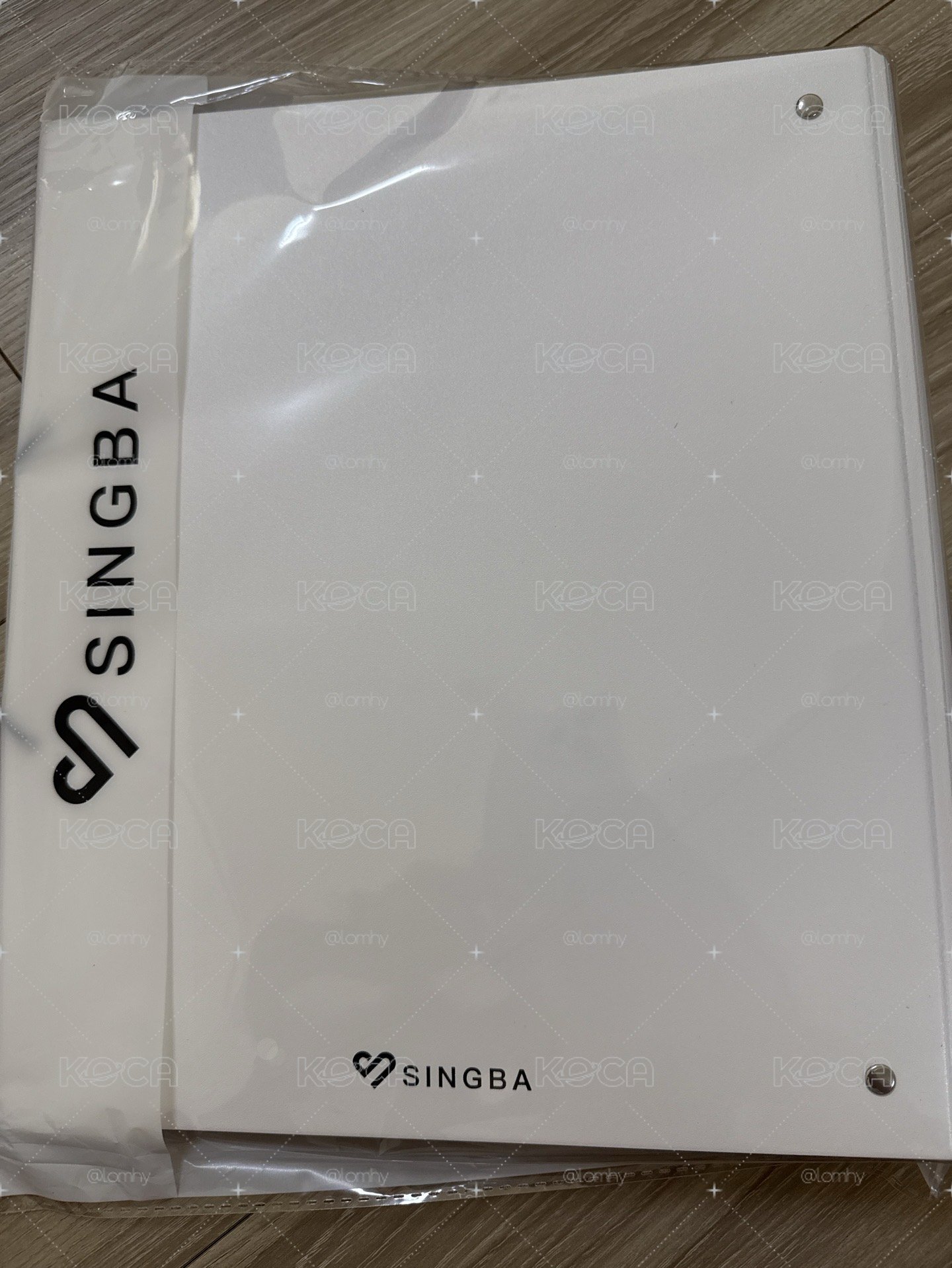 SINGBA白色9宮格大容量卡冊+2擋板
