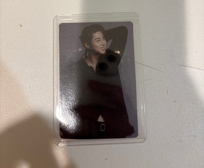 售圖上三張$250圖二送在修剪的時候不小心剪掉一小塊
