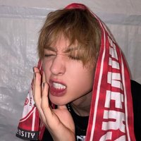 少買一張卡演唱會前一排