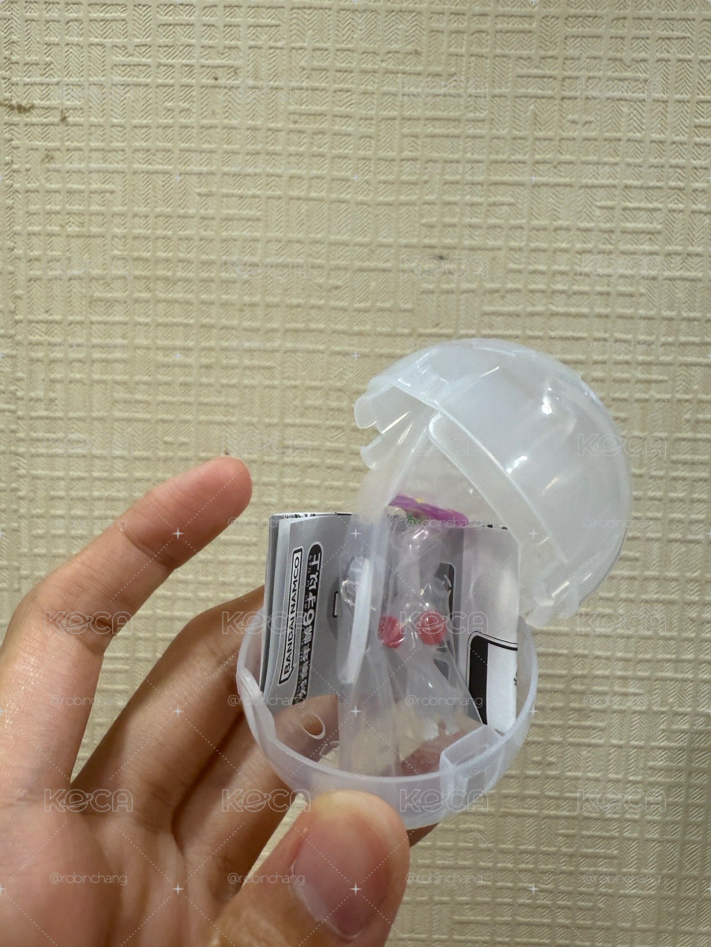 全新 一代白皮扭蛋