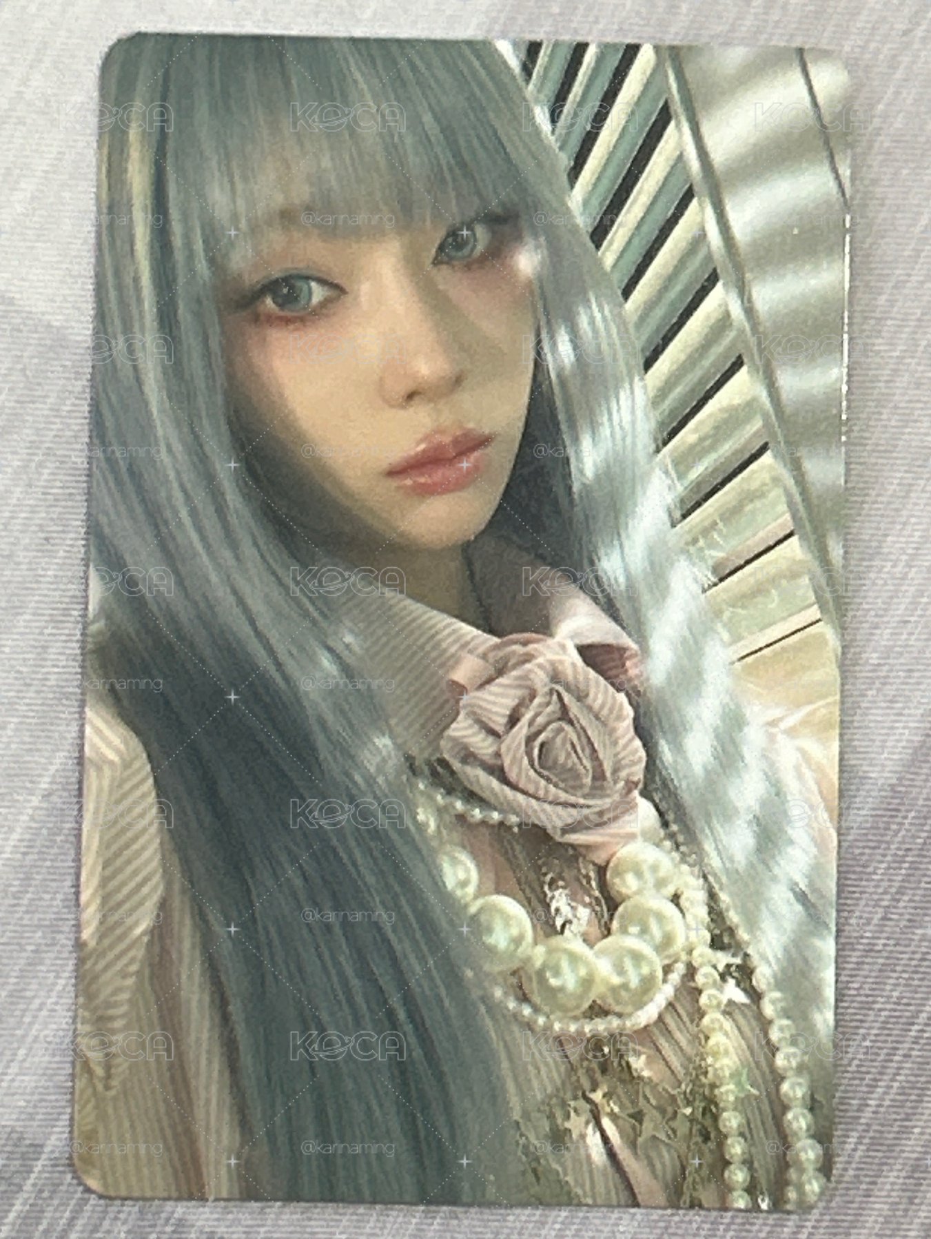 KISS N TELL Poster Ver 專輯卡 
