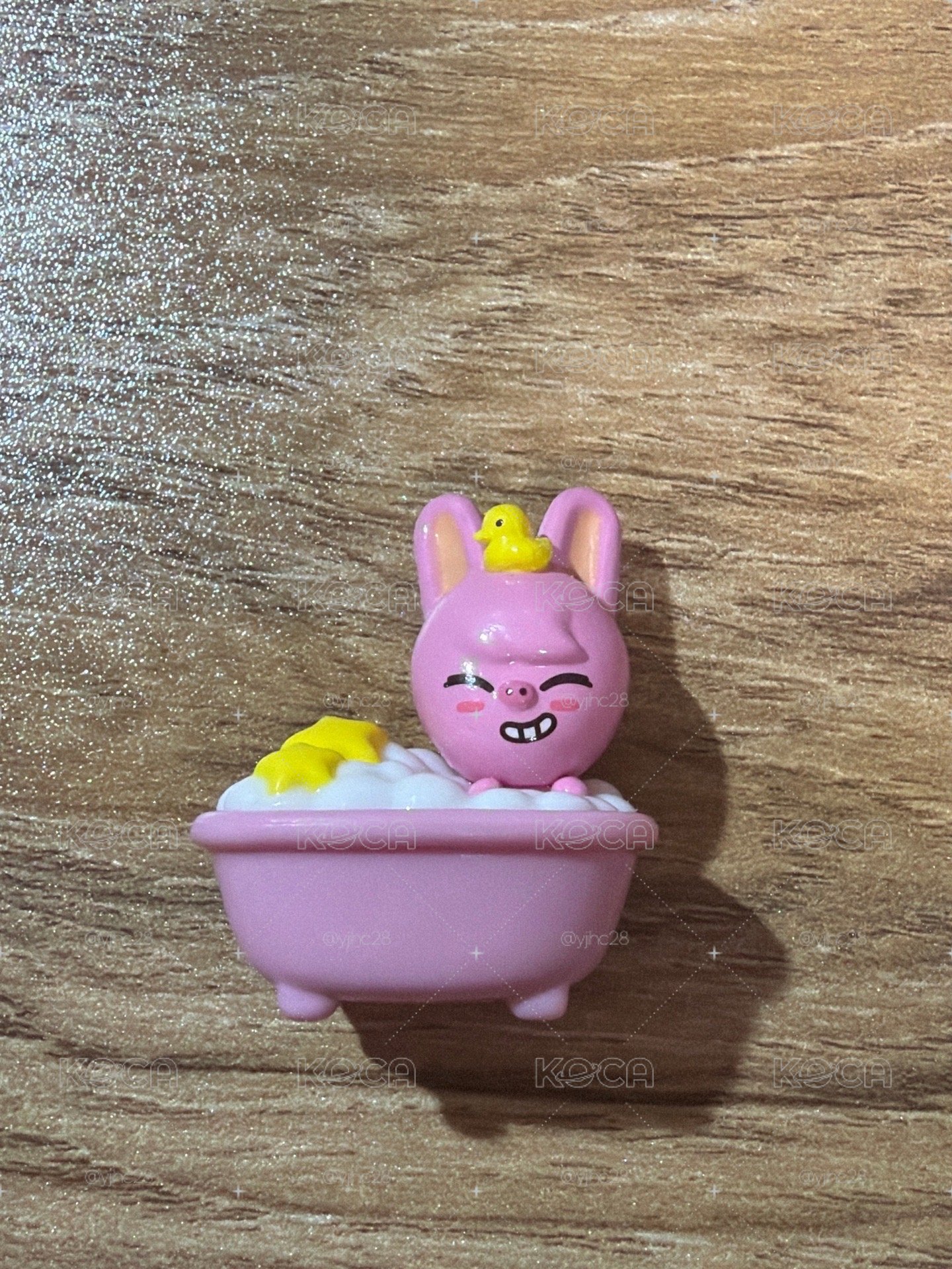 彬泡澡球公仔