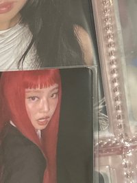 紅髮 邊角有損