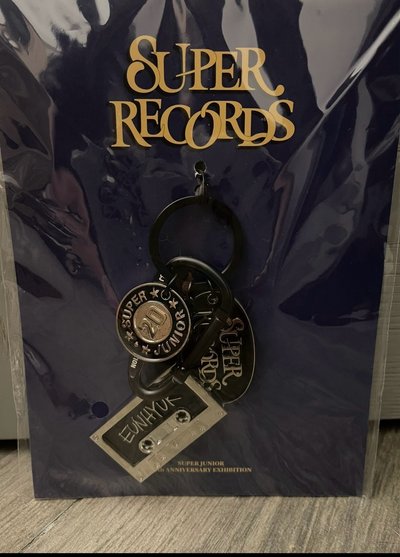 20週年展覽鑰匙圈-銀赫