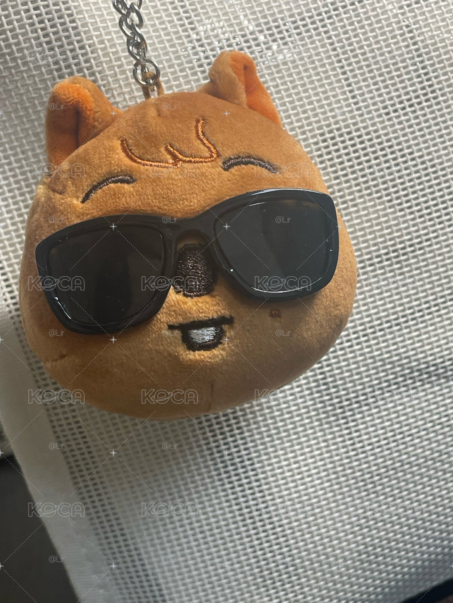 韓闊卡 墨鏡娃