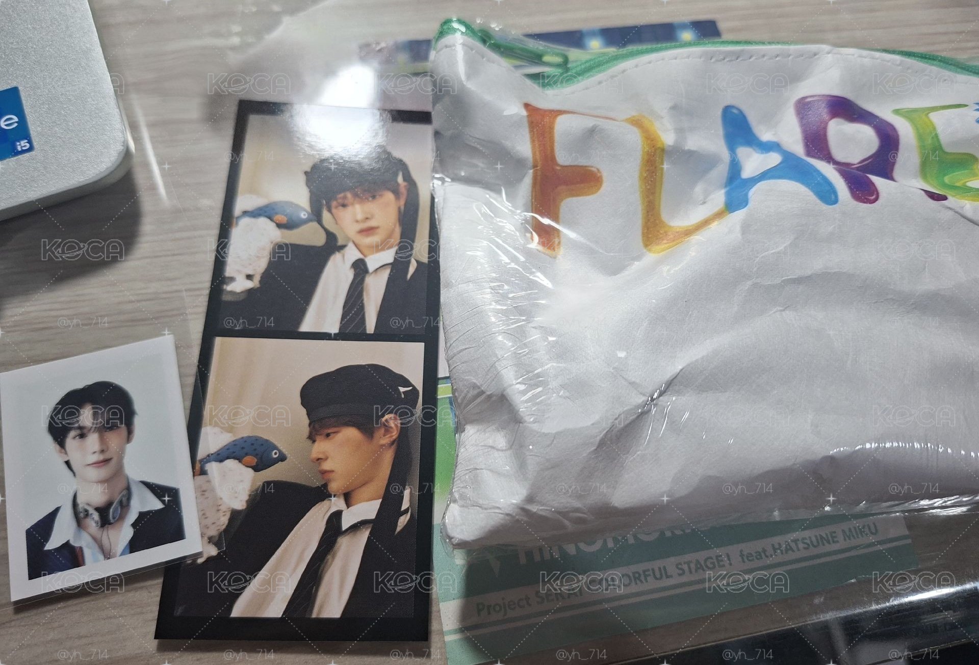 未拆文具專+立于大頭照+玗進兩格照