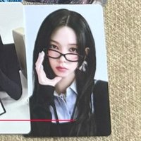 年曆隨機卡官拍 右