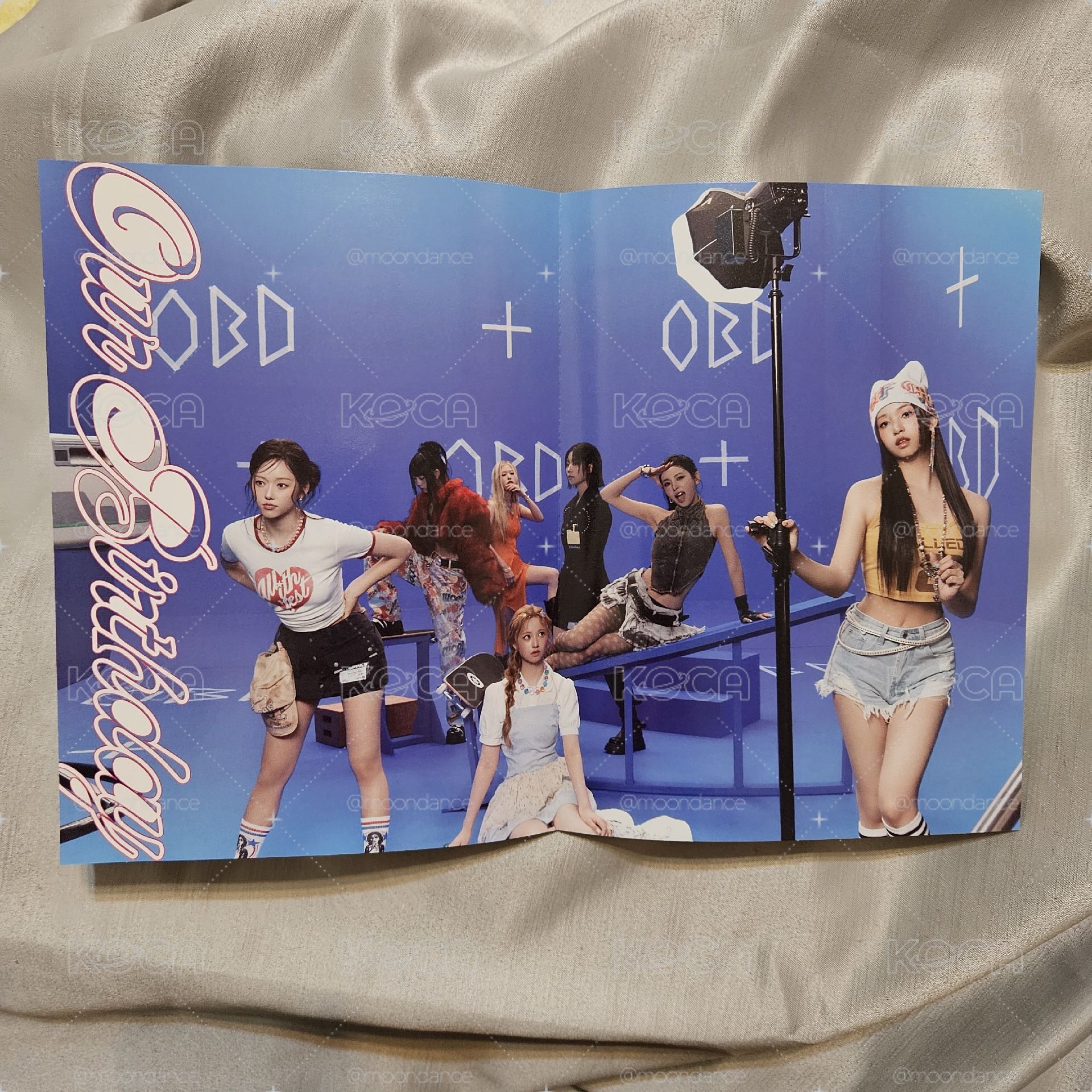Our Birthday PHOTOBOOK VER. 專輯 WELCOME VER. 拆售 海報，近全新，無瑕疵