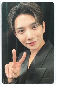 RIGHT HERE 演唱會 DVD / CD 卡