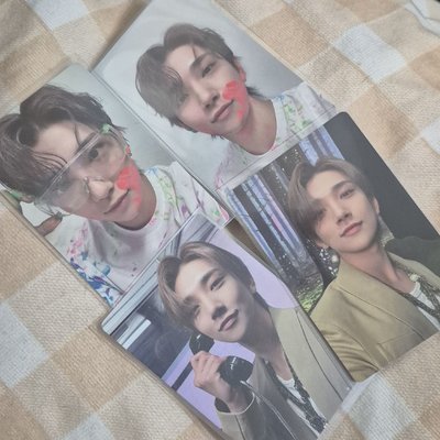 SEVENTEEN 正四油彩專卡