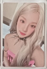 YUQ1 專輯卡 黃版