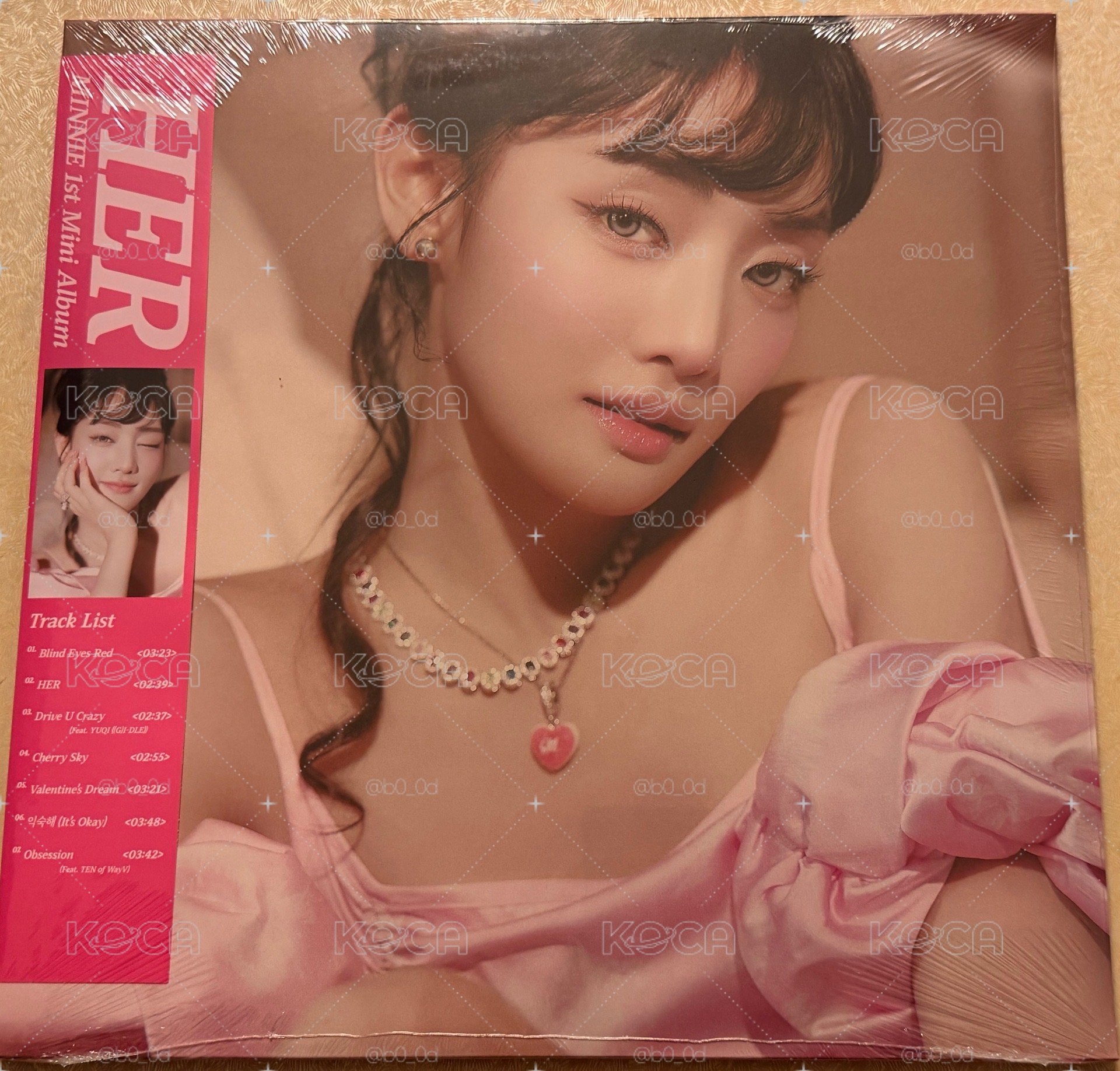 Minnie solo1 《HER》初版 彩膠 全新未拆封 米妮