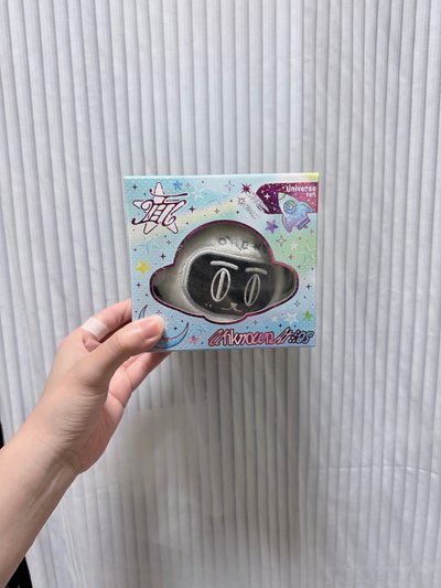 正規3輯 Universe ver. 專輯  娃專 姜賢 厦璘