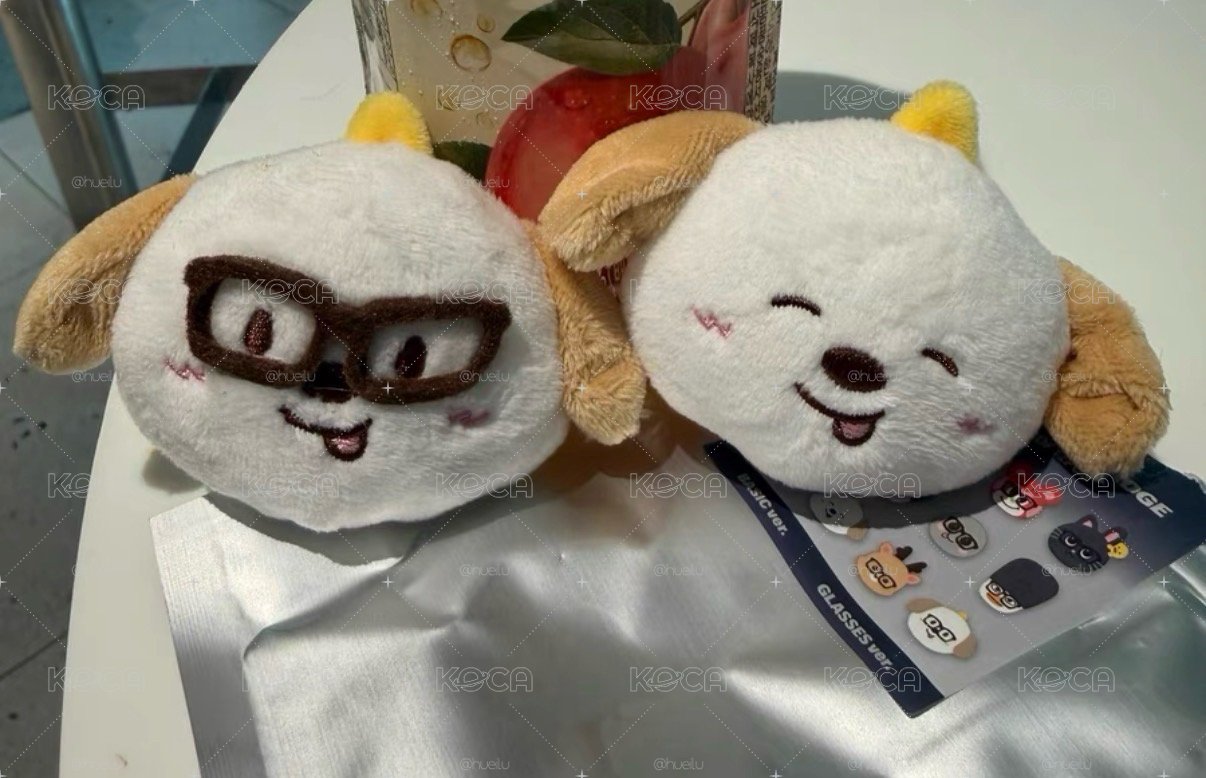 眼鏡汪汪龍徽章