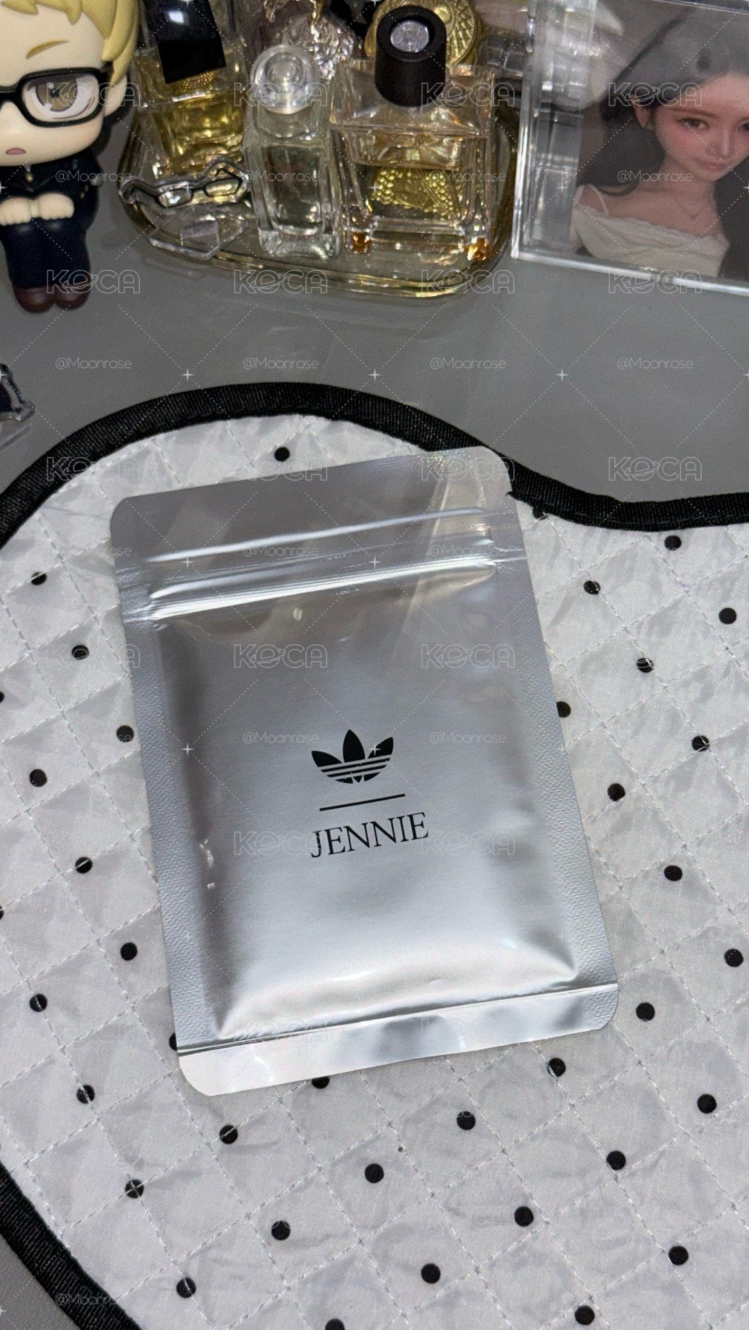 Jennie 愛迪達