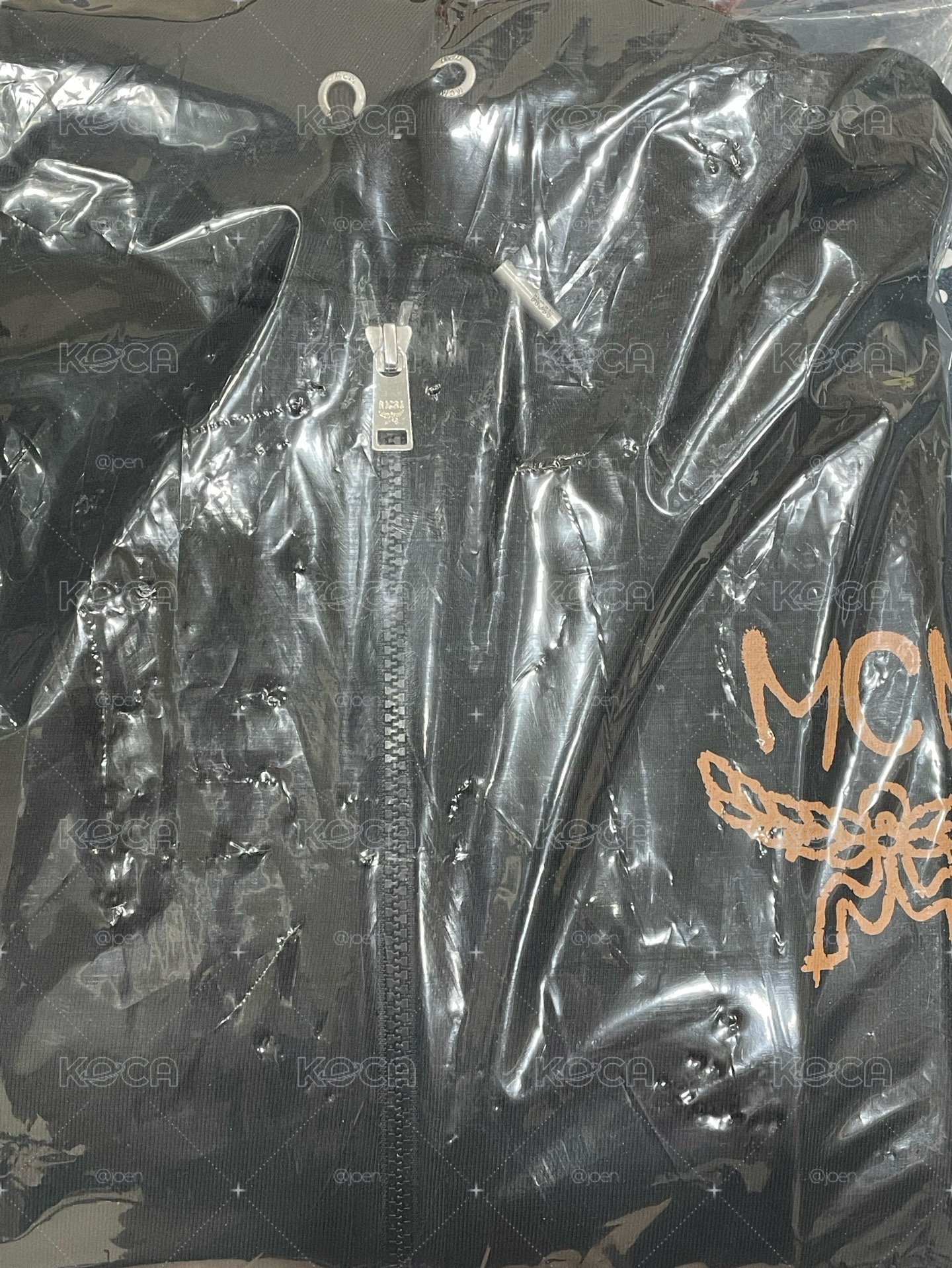 MCM 聯名外套
