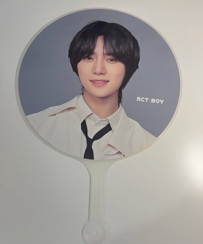 Act boy圭王扇