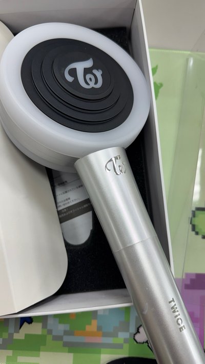 二代手燈！紀念收藏品