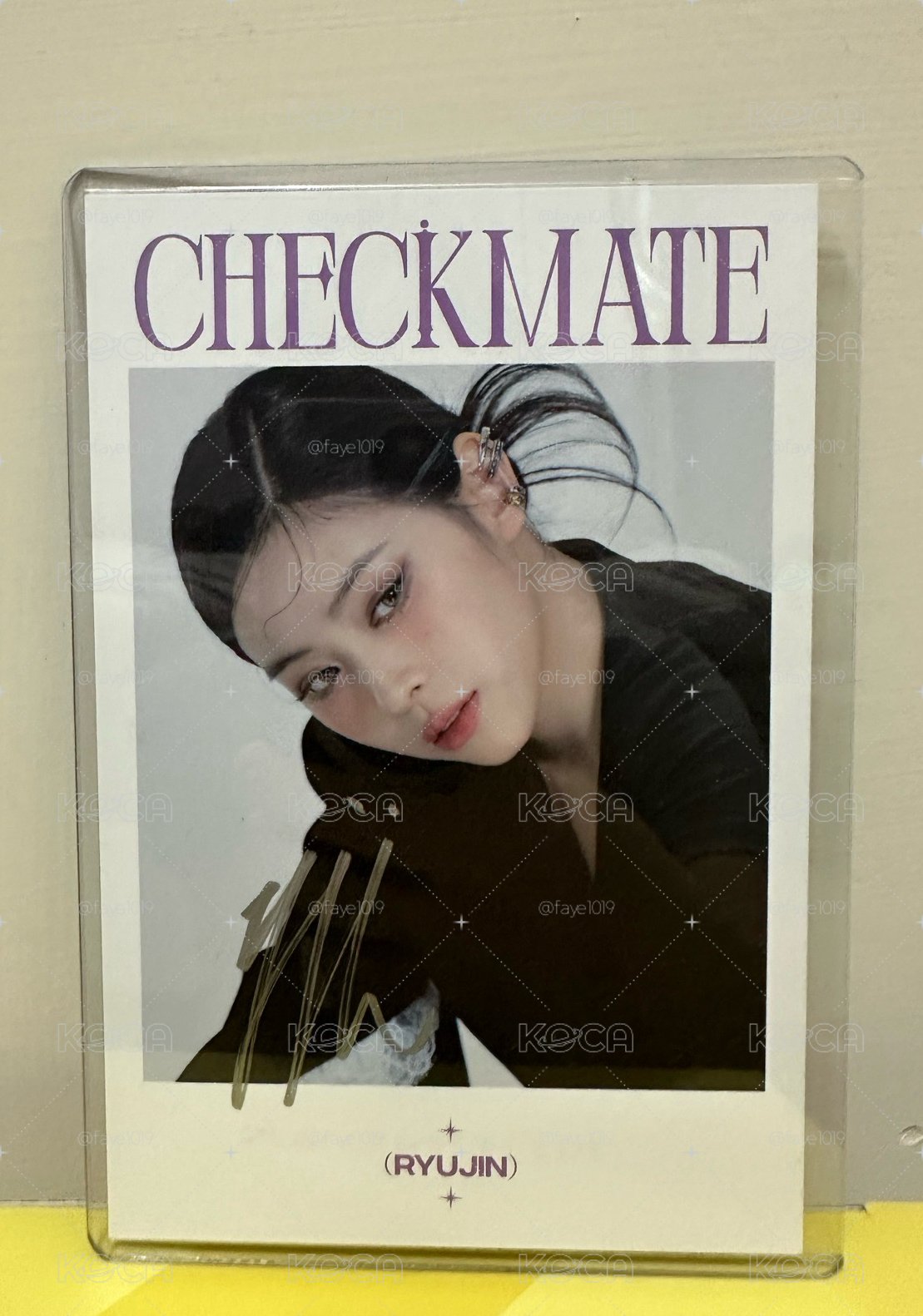 ITZY 留真 checkmate美網親簽