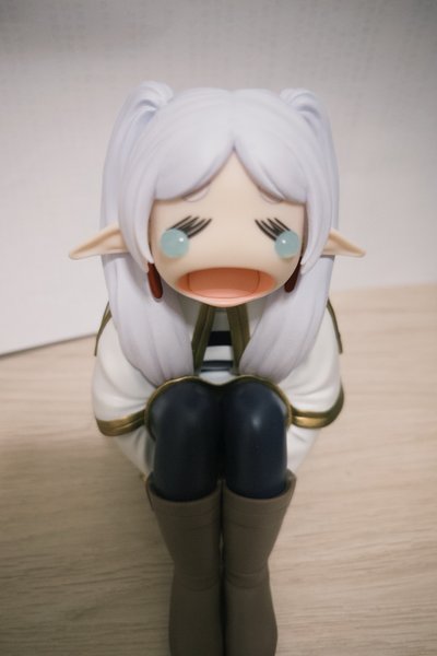 芙莉蓮公仔