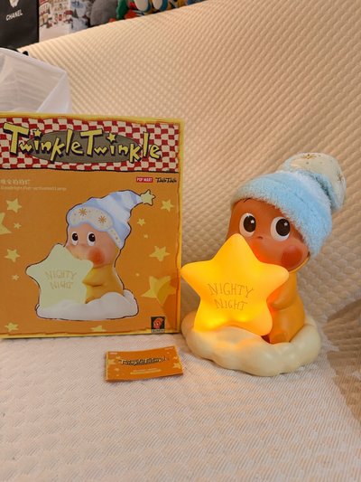 泡泡瑪特 POP MART⭐️TWINKLE TWINKLE 星星人 晚安拍拍燈