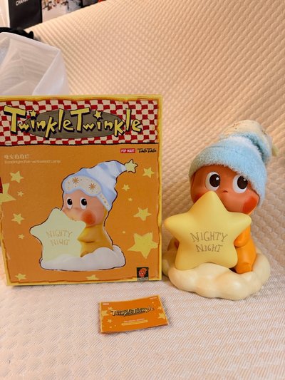 泡泡瑪特 POP MART⭐️TWINKLE TWINKLE 星星人 晚安拍拍燈