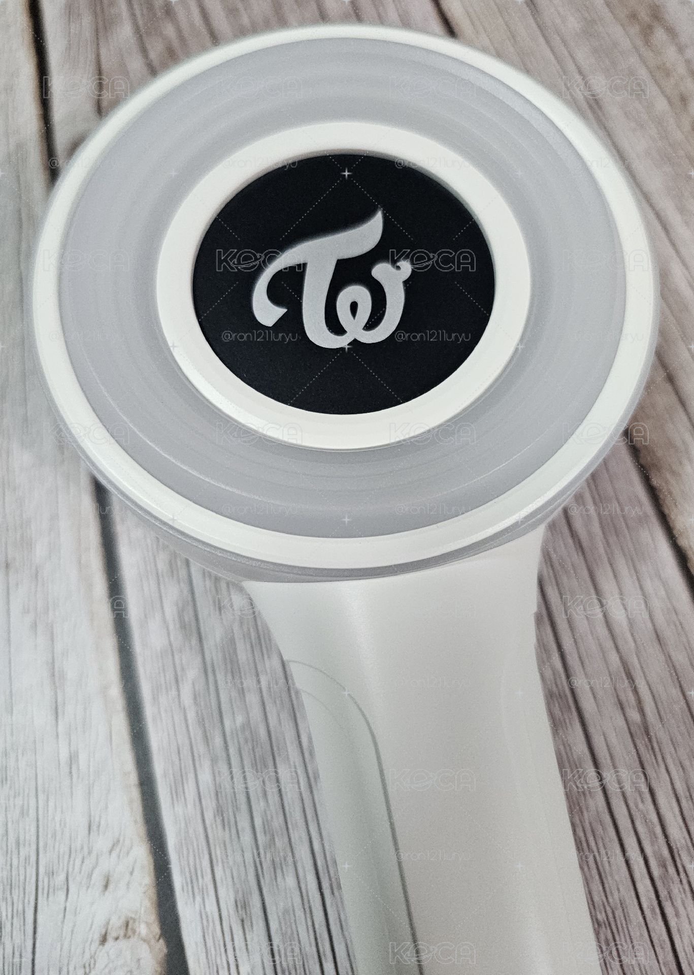 二手 TWICE 三代 OFFICIAL LIGHT STICK 官方 手燈 應援棒 五巡 腕帶燈