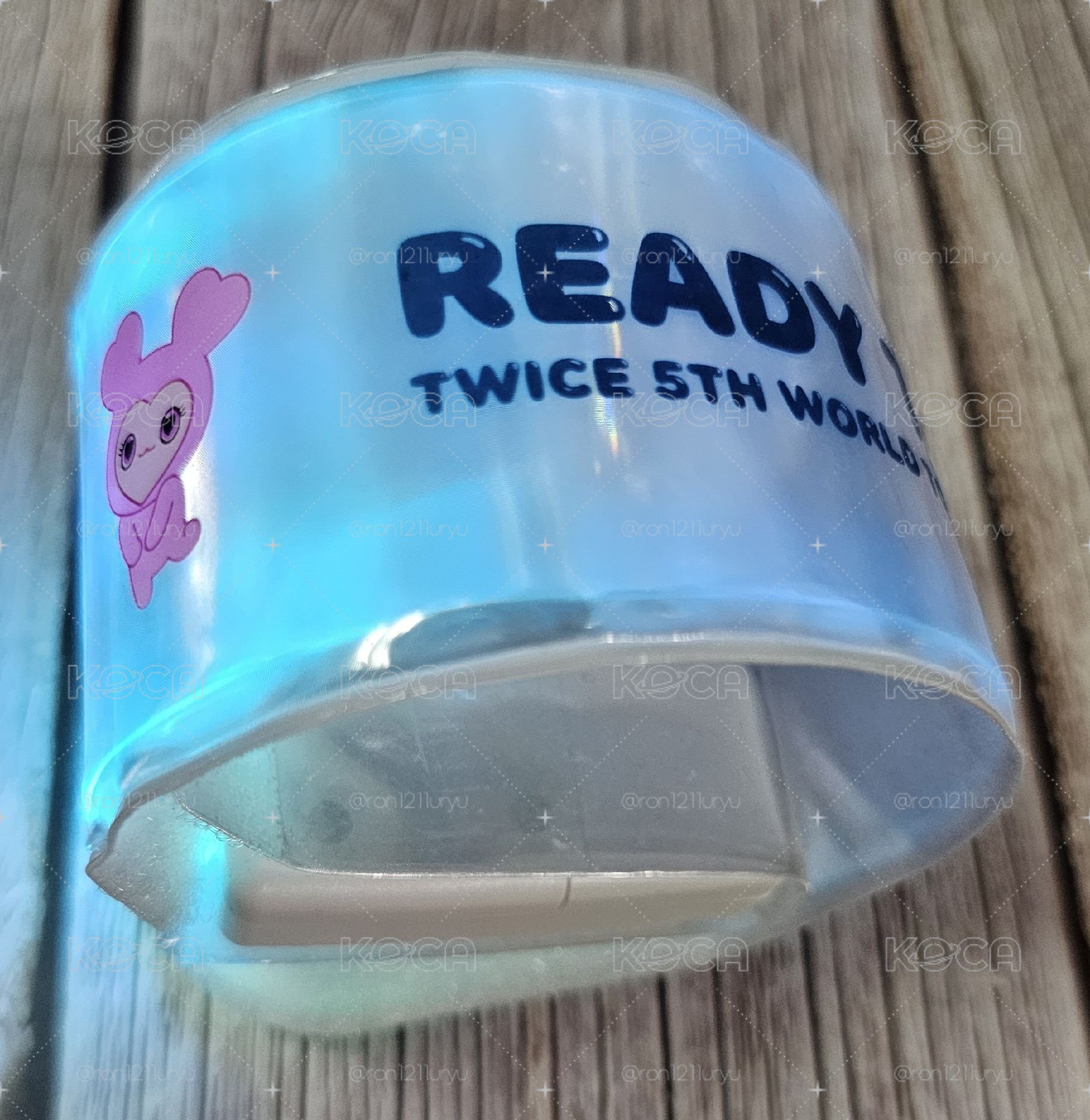二手 TWICE 三代 OFFICIAL LIGHT STICK 官方 手燈 應援棒 五巡 腕帶燈