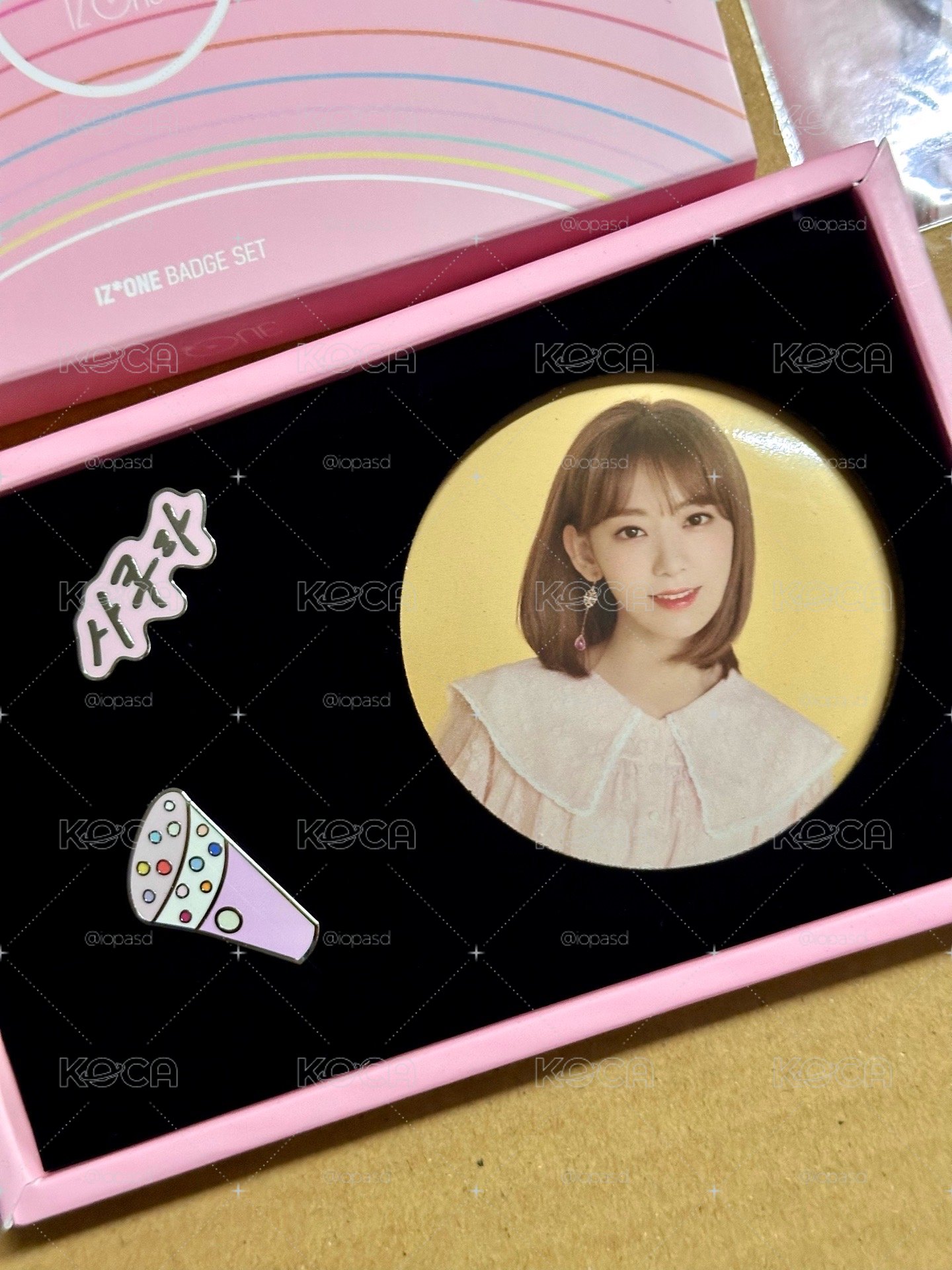 Sakura IZ*ONE 首爾場徽章