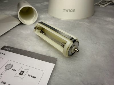 🍭 【官方正品】TWICE 初代手燈（Candy Bong）珍藏手燈✨