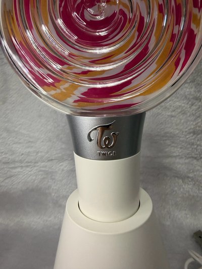 🍭 【官方正品】TWICE 初代手燈（Candy Bong）珍藏手燈✨