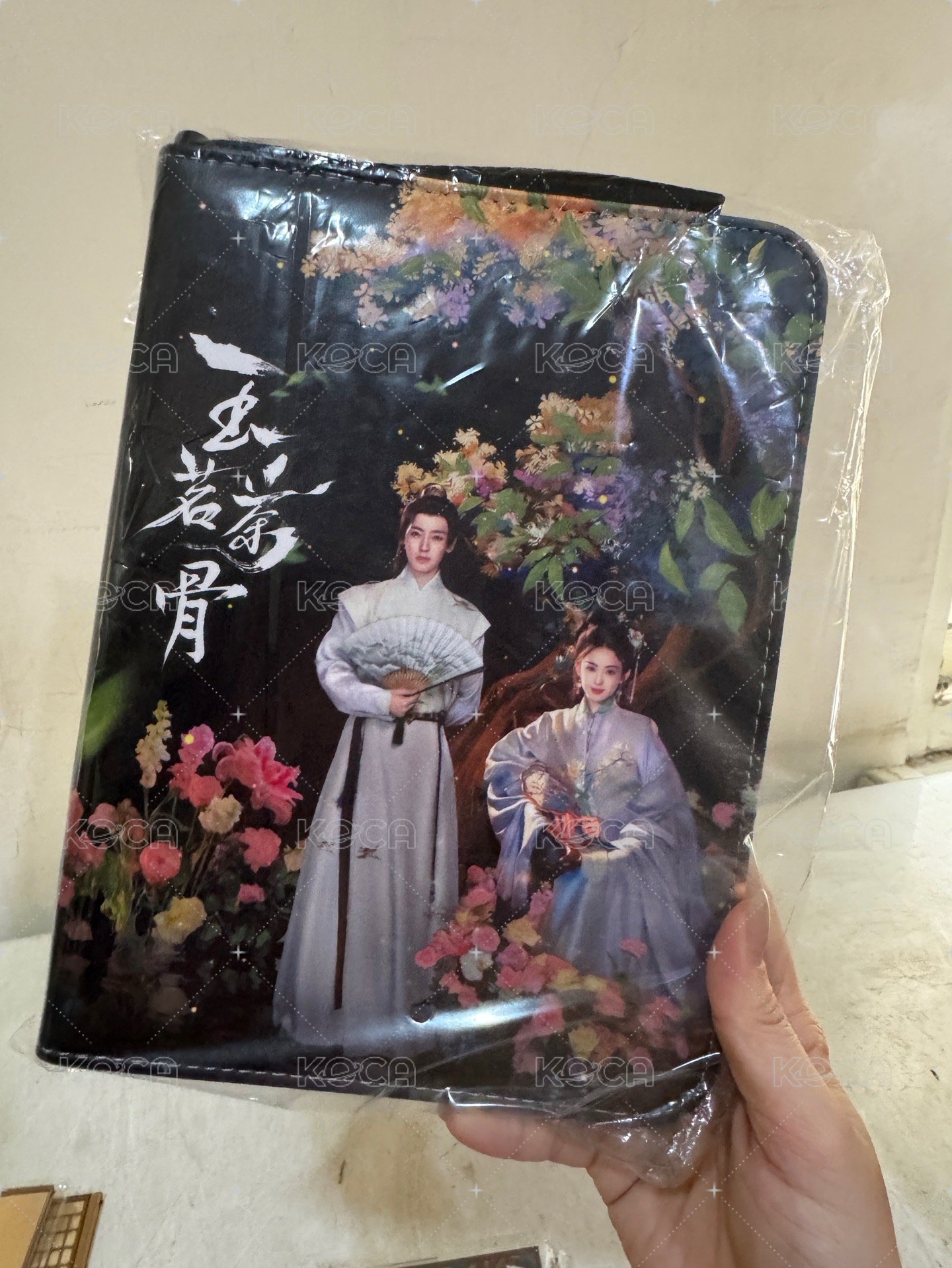 玉茗茶骨四宮格卡冊