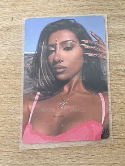 Lara幸運卡