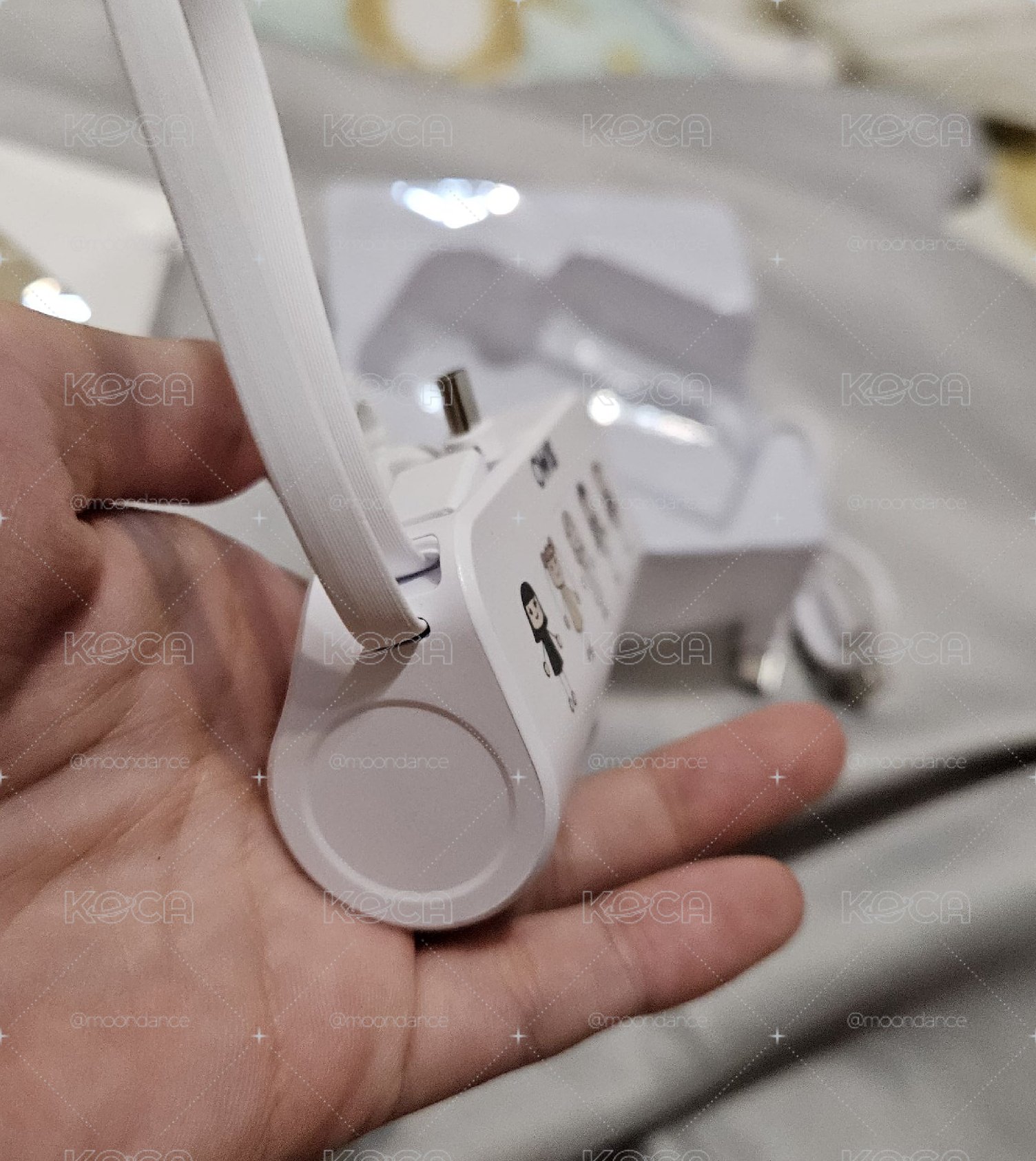 迷一 官方MD 行動電源，用過兩次，瑕疵如圖